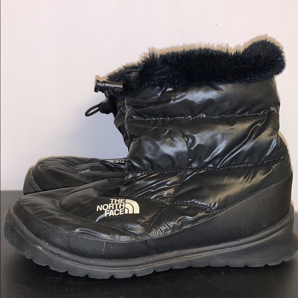The North Face Puffer Boots 